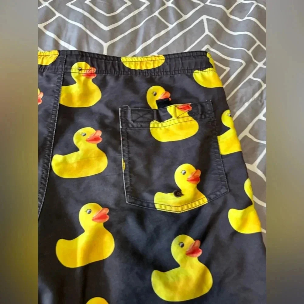 NEFF - Rubber Ducky trunks medium - Picture 11 of 11